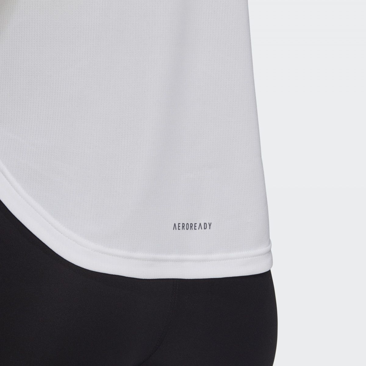 Áo Phông - Áo thun Chạy Nữ Adidas Bos Gfx Tee W FM3707
