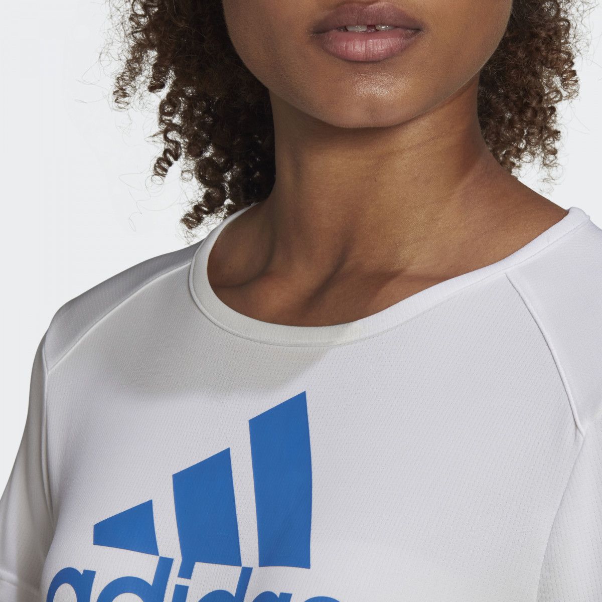 Áo Phông - Áo thun Chạy Nữ Adidas Bos Gfx Tee W FM3707