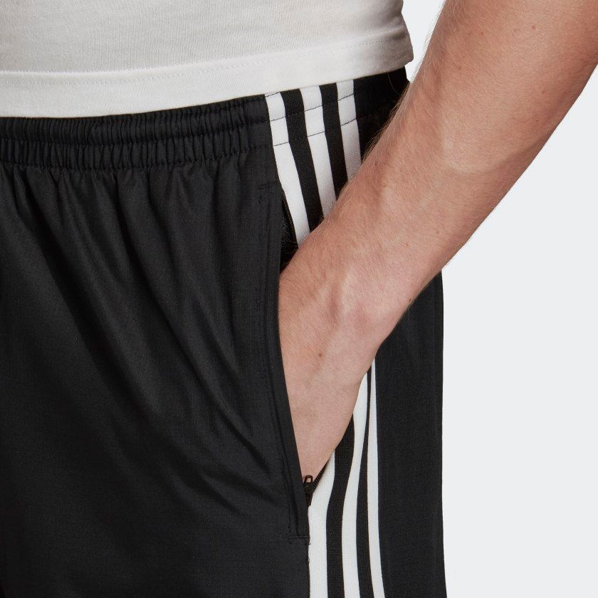 Quần Dài Originals Nam Adidas Lock Up Tp FM9886