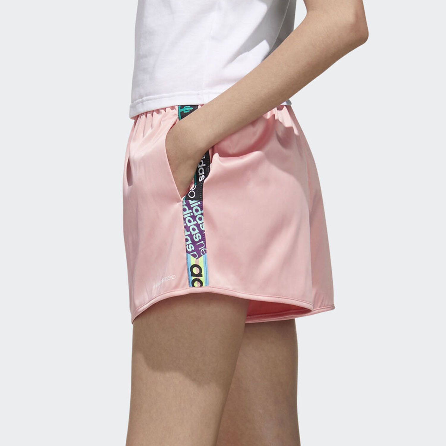 Quần Đùi Thể Thao Nữ Adidas W Faves Shorts FP7291