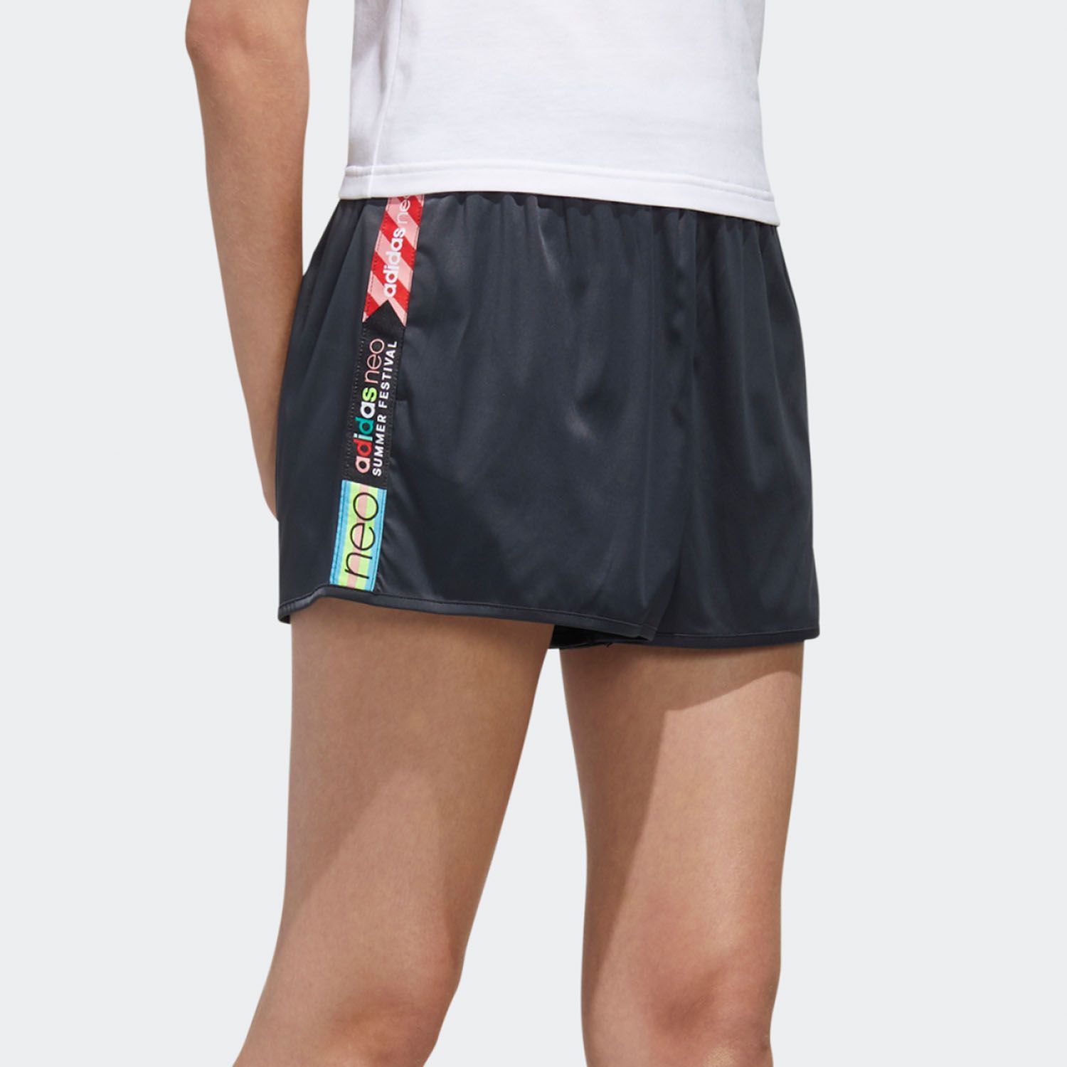 Quần Đùi Thể Thao Nữ Adidas W Faves Shorts FP7292