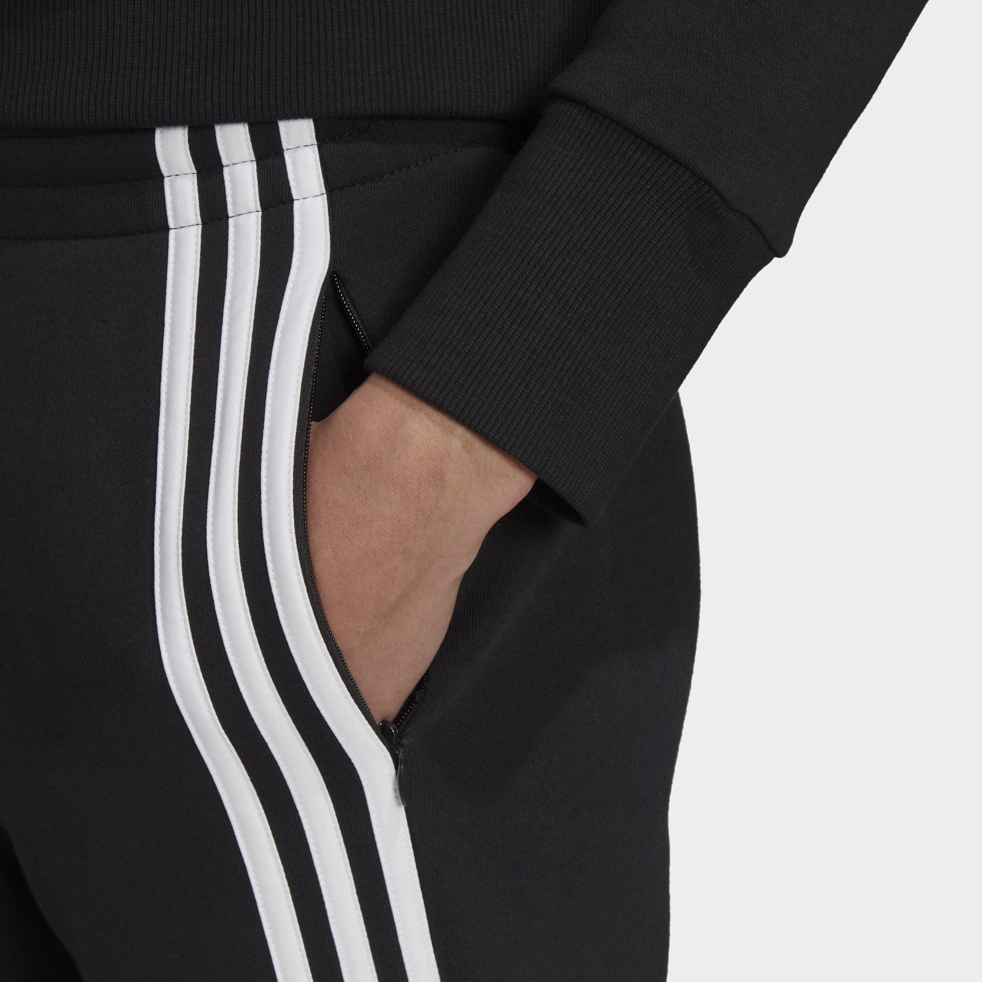 Quần Dài Thể Thao Nữ Adidas W 3S Z Dk Pant FR5114
