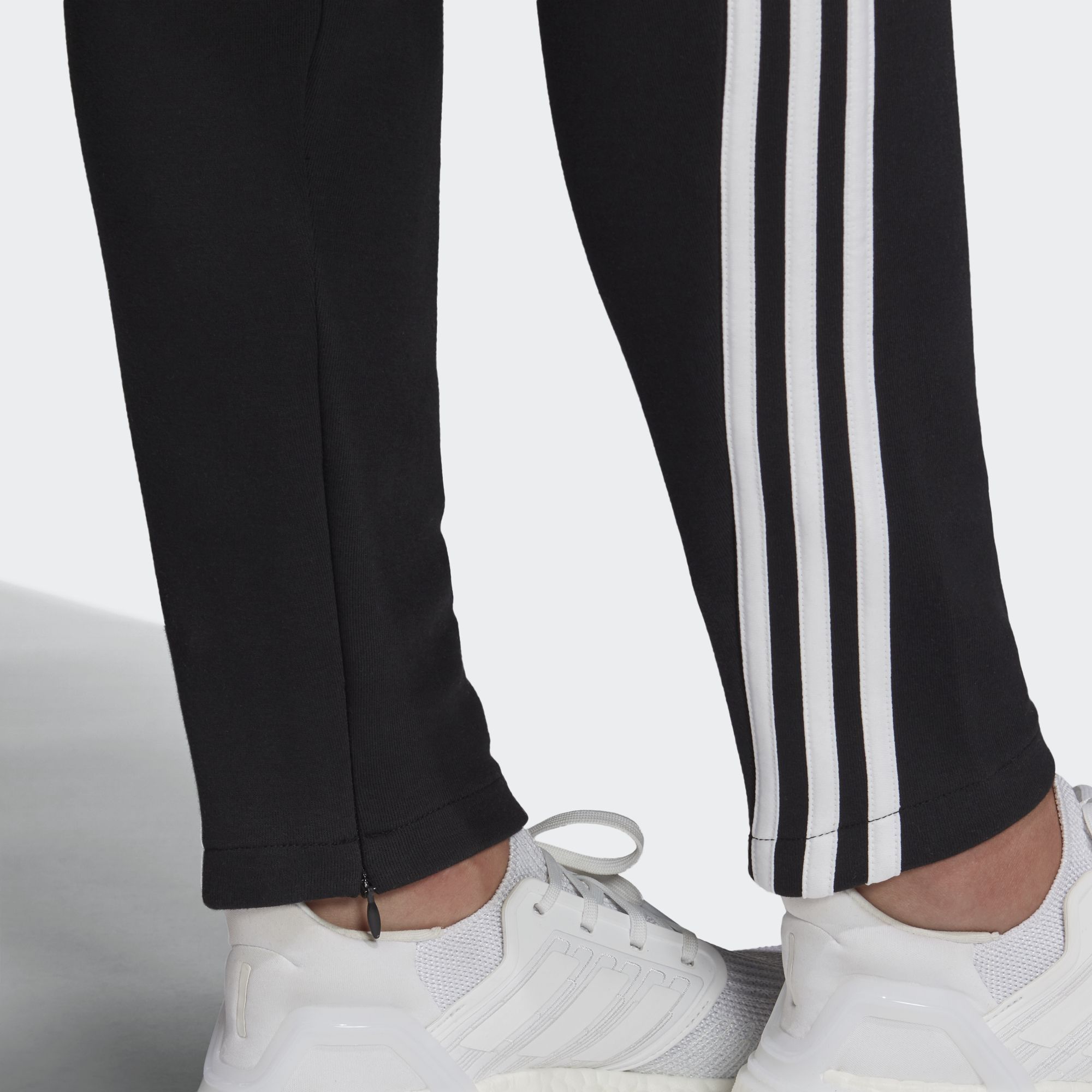 Quần Dài Thể Thao Nữ Adidas W 3S Z Dk Pant FR5114