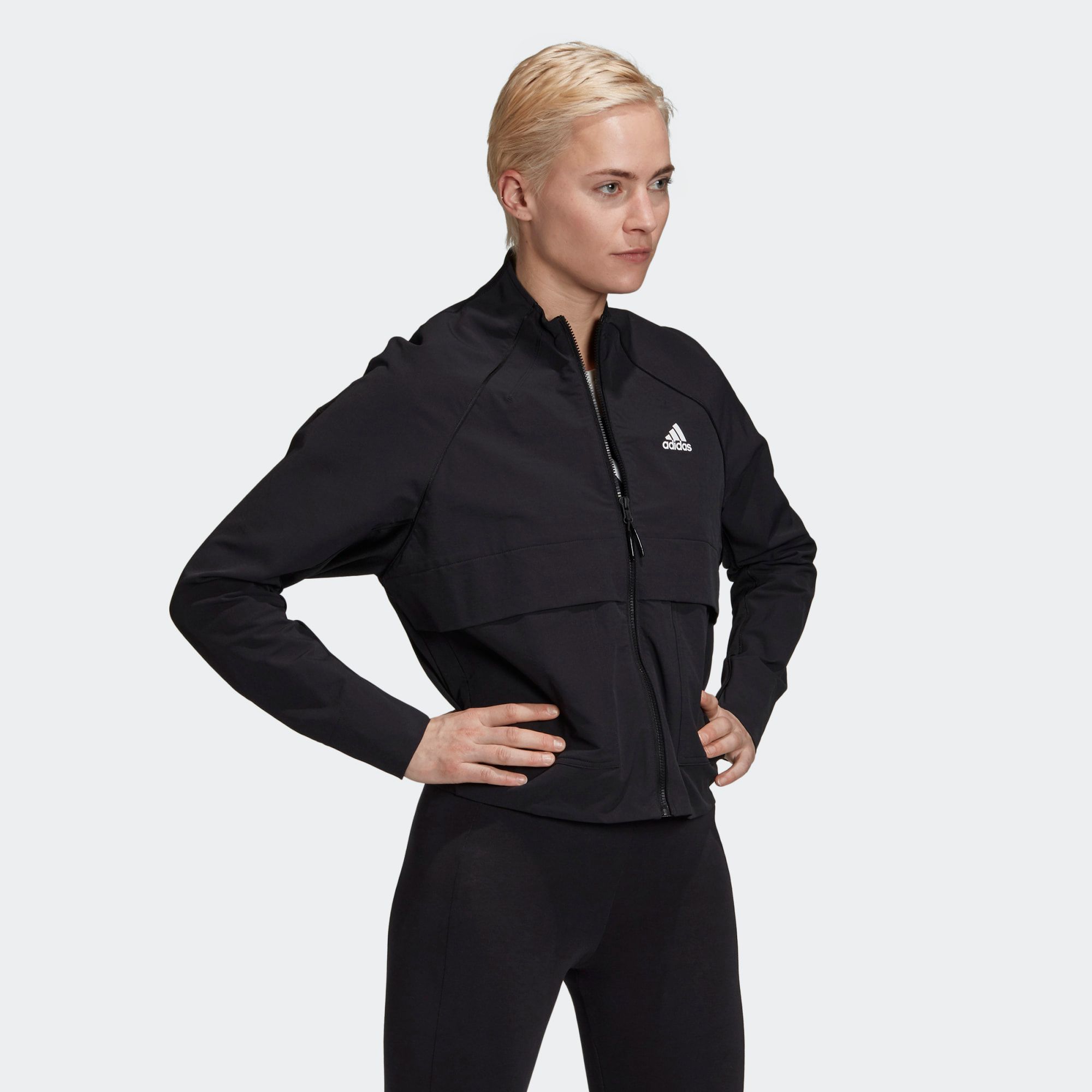 Áo Khoác Thể Thao Nữ Adidas W Vrct Jk Woven FS2404
