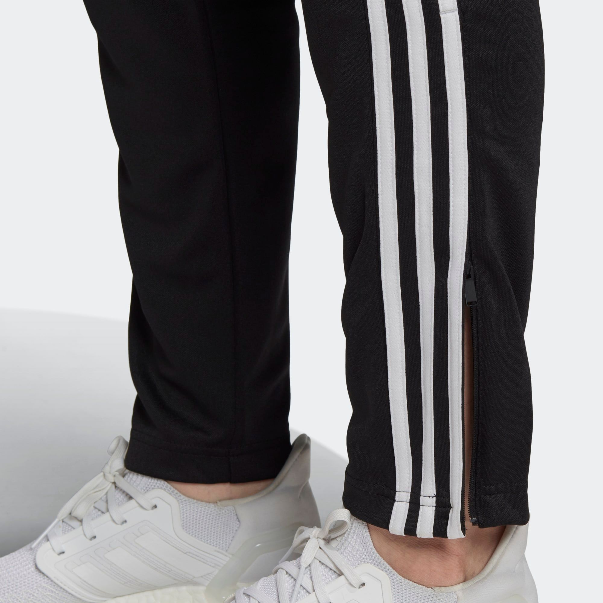Đồ Bộ Thể Thao Nam Adidas Mts Athl Tiro FS4323