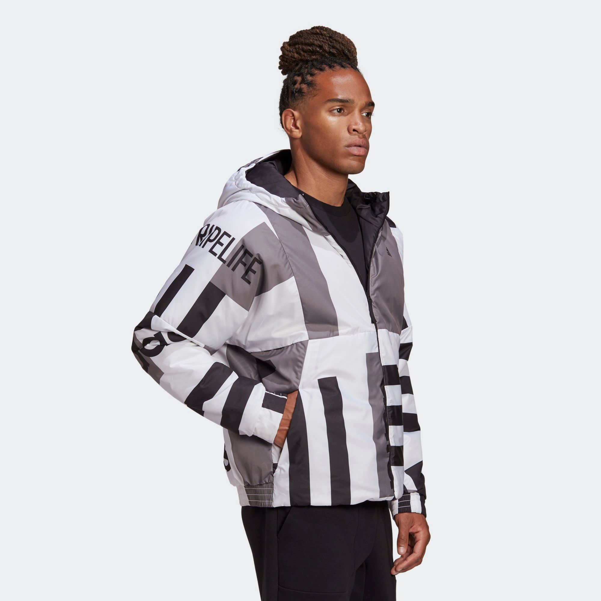 Áo Khoác Outdoor Nam Adidas Bts Rev Aop J FT2456