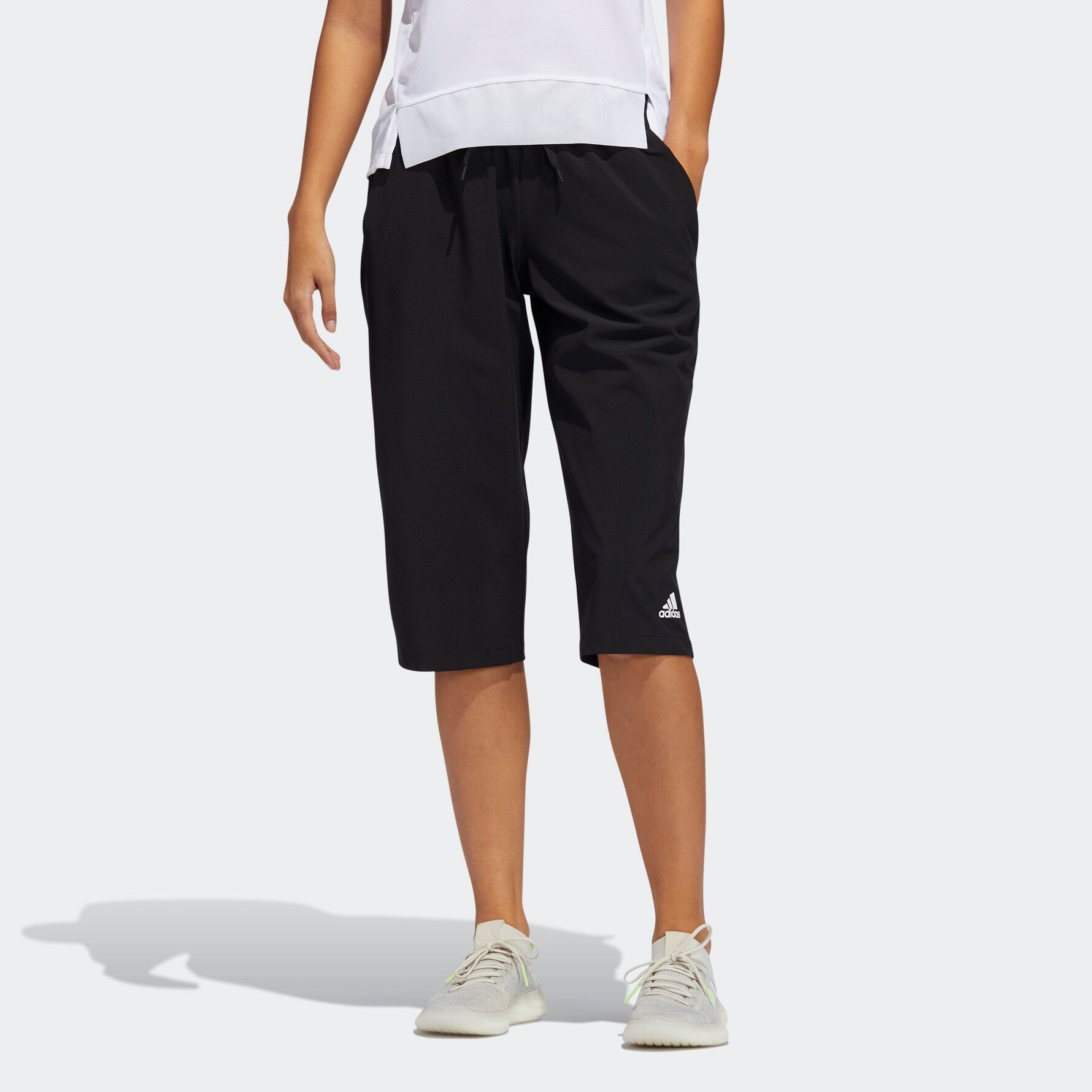 Quần Dài Tập Luyện Nữ Adidas Wvn Capri Pant FT3081