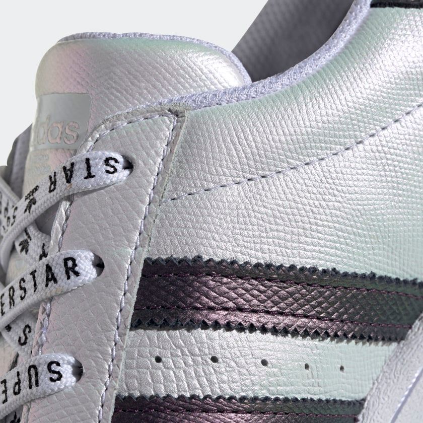 Giày Originals Nữ Adidas Superstar W FV3396