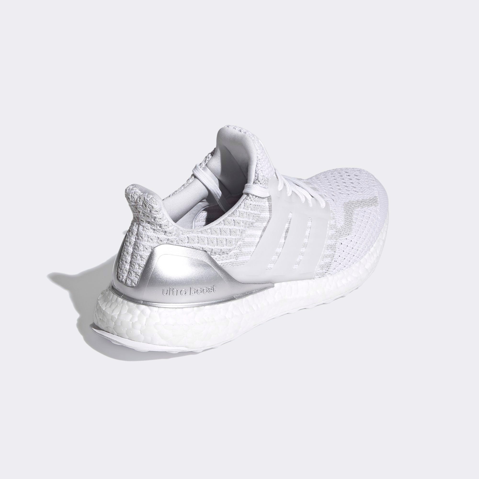 Giày Chạy Nữ Adidas Ultraboost 5.0 Dna W FY9874