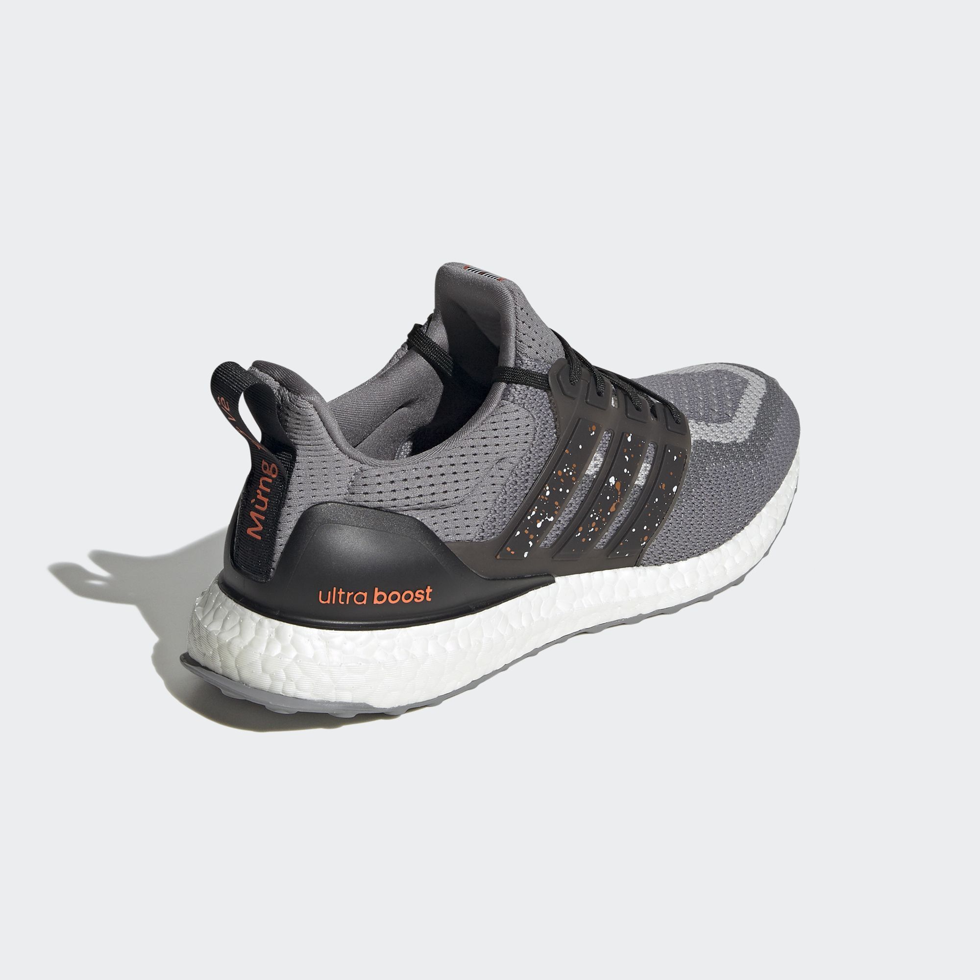 Giày Chạy Unisex Adidas Ultraboost Dna FZ4864