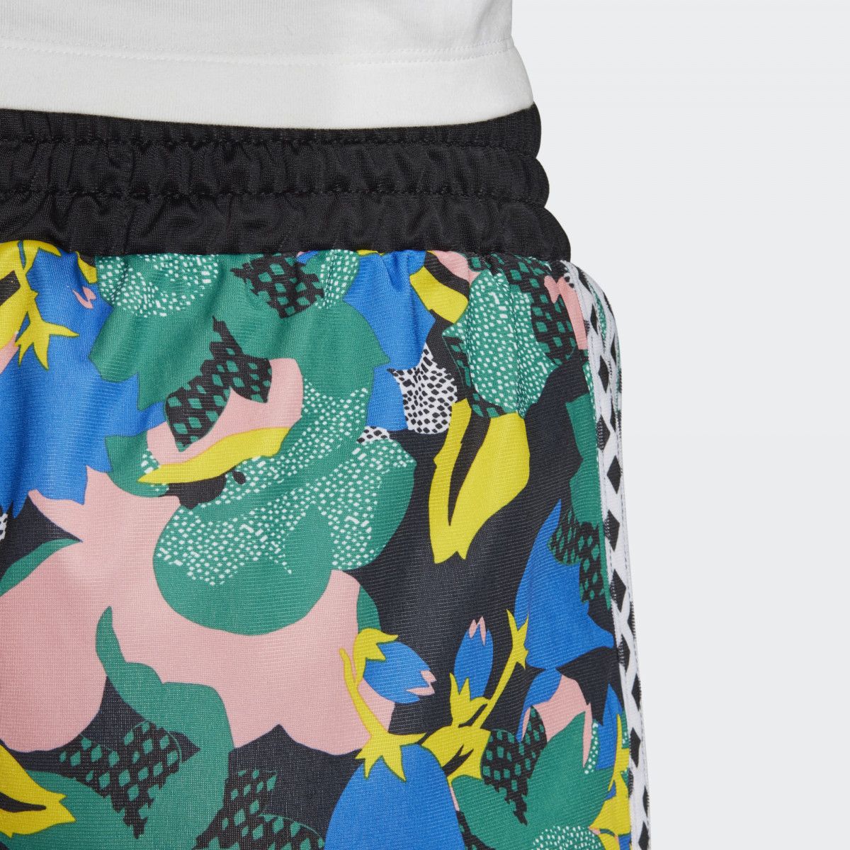 Quần Đùi Originals Nữ Adidas Shorts GC6828