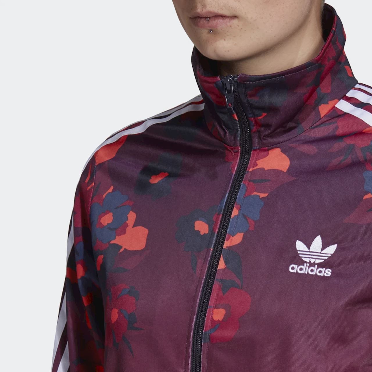 Áo Khoác Originals Nữ Adidas Track Top GC6842
