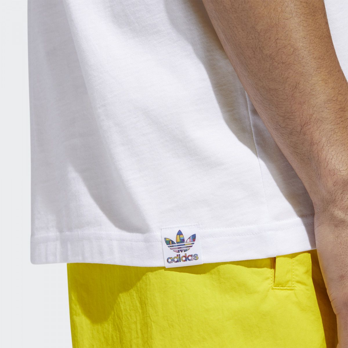 Áo Phông - Áo thun Originals Nam Adidas Flag Fill Tee GD0953