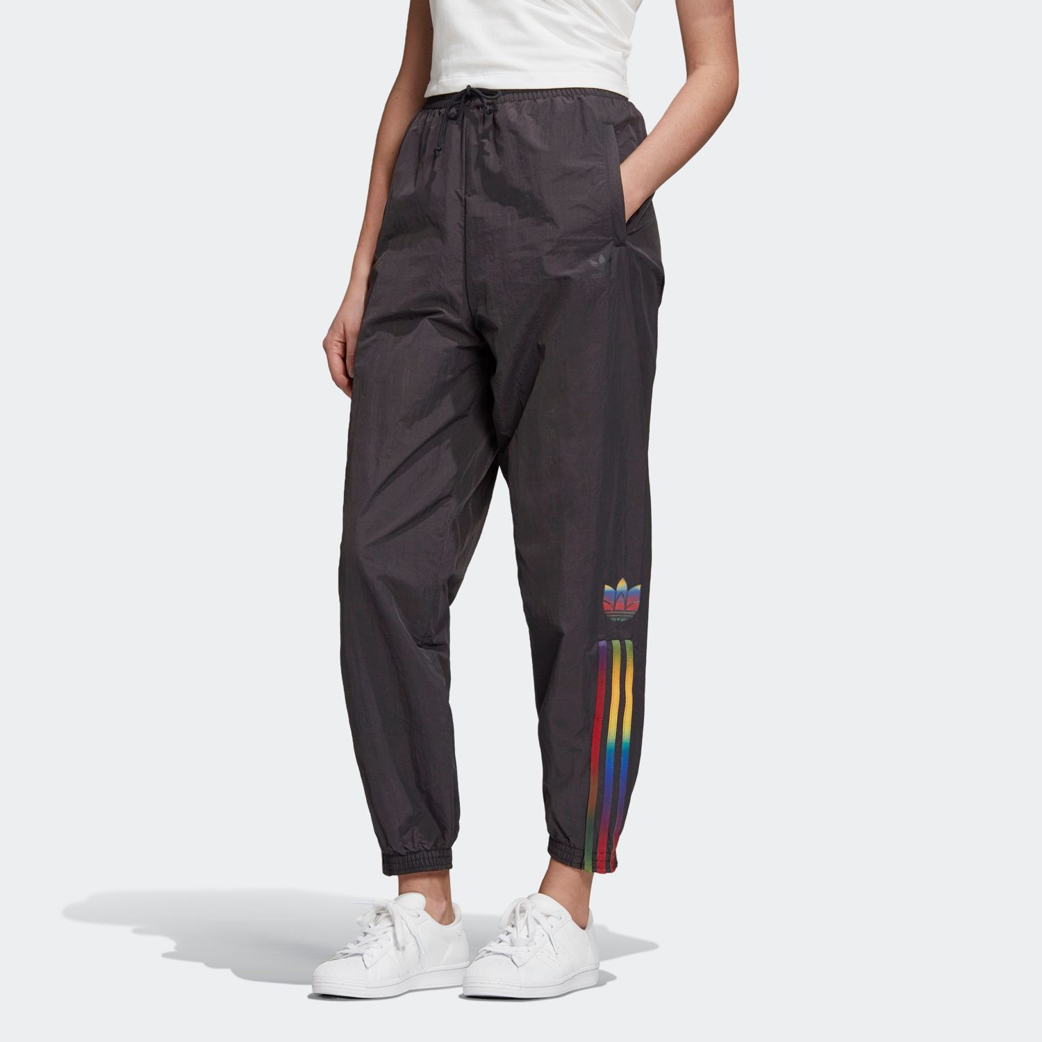 Quần Dài Originals Nữ Adidas Trackpants GD2263