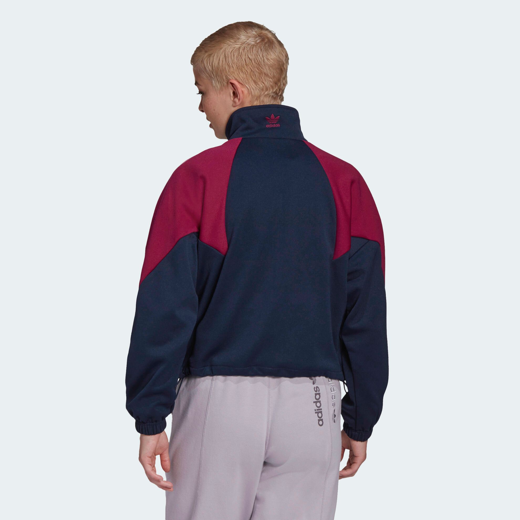 Áo Khoác Originals Nữ Adidas Lrg Logo Tt GD2383