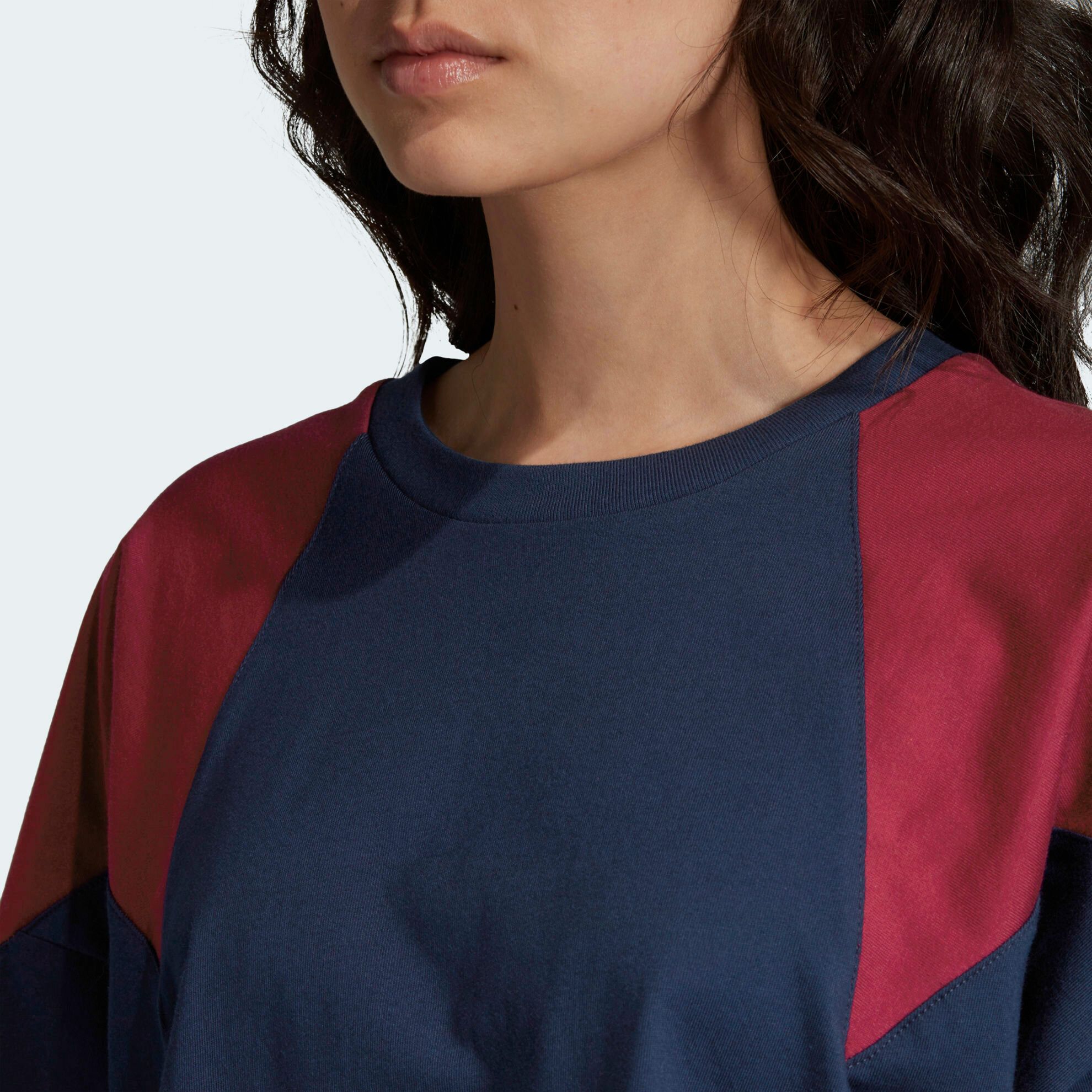 Áo Phông - Áo thun Originals Nữ Adidas Lrg Logo Tee GD2393
