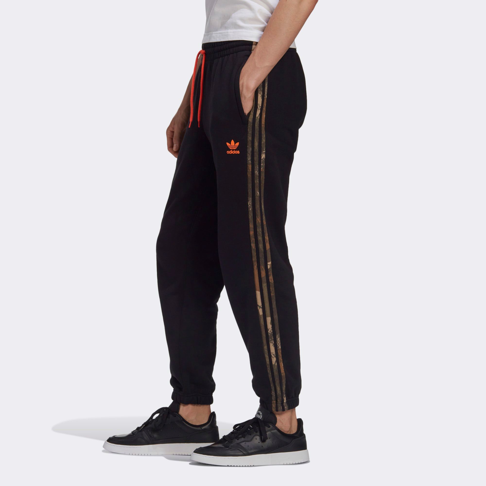 Quần Dài Originals Nam Adidas Camo Sweatpant GD5948