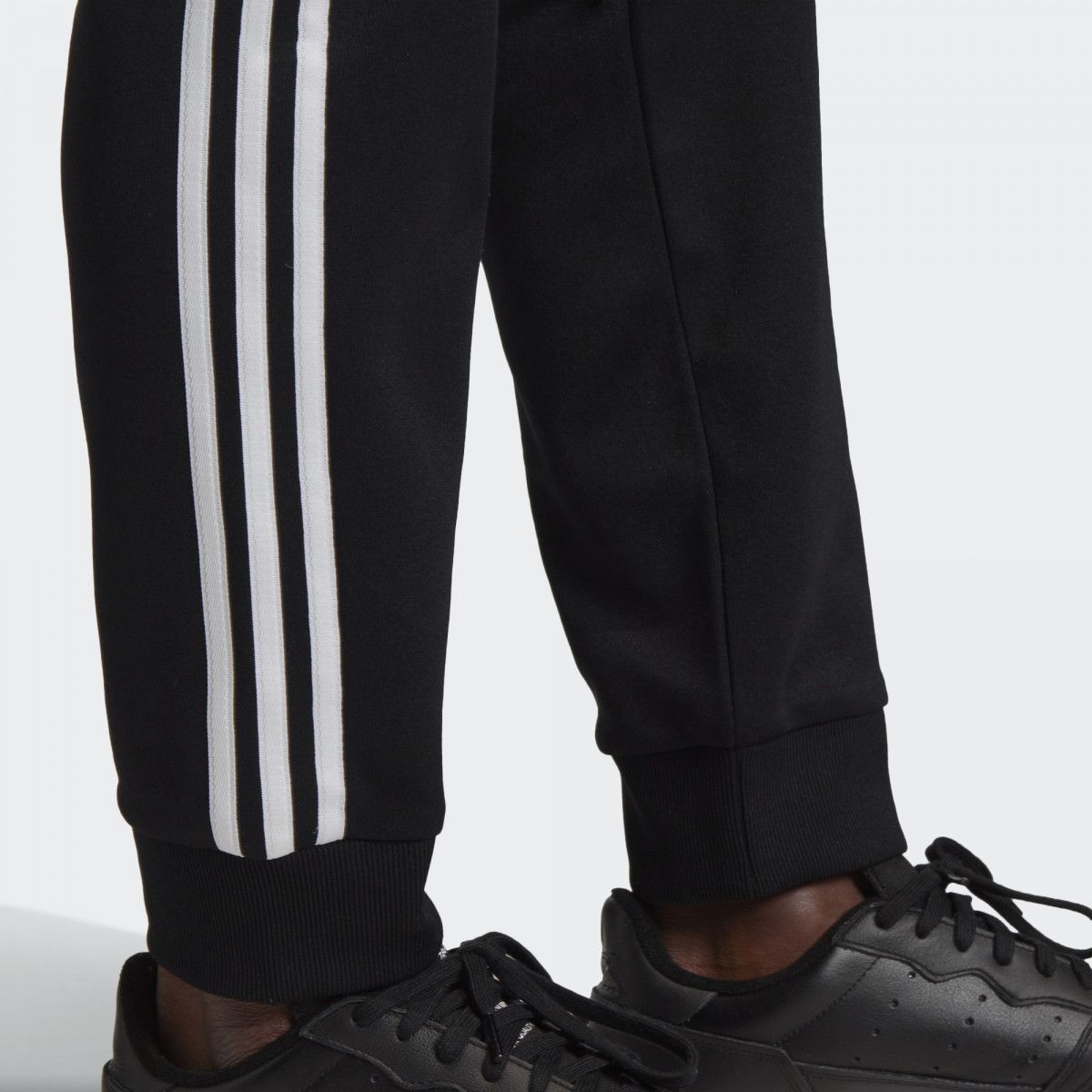 Quần Dài Originals Nam Adidas Sst Tp P Blue GF0210