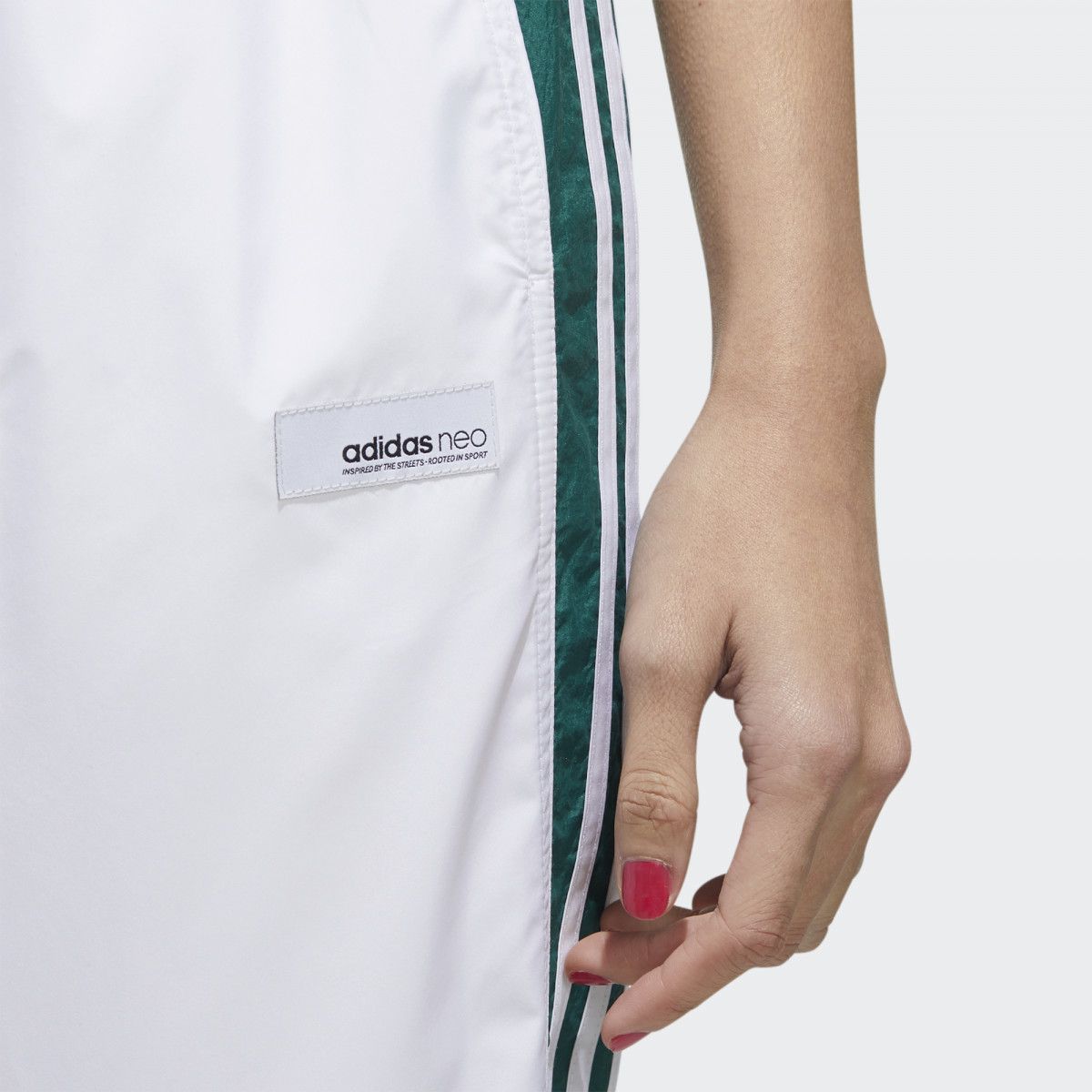 Quần Dài Thể Thao Nữ Adidas W Ss Wvn Tp GJ5356