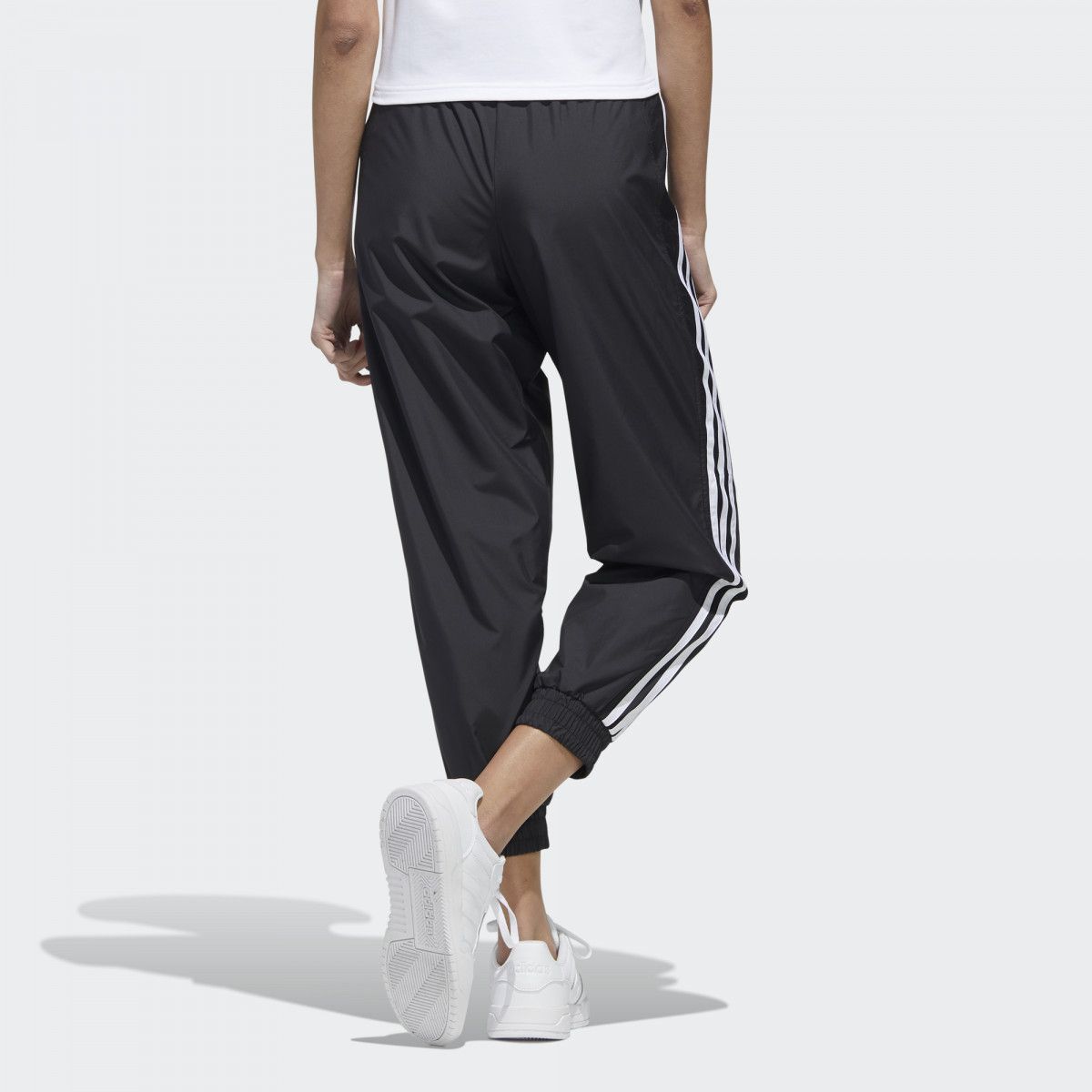 Quần Dài Thể Thao Nữ Adidas W Ss Wvn Tp GJ5360