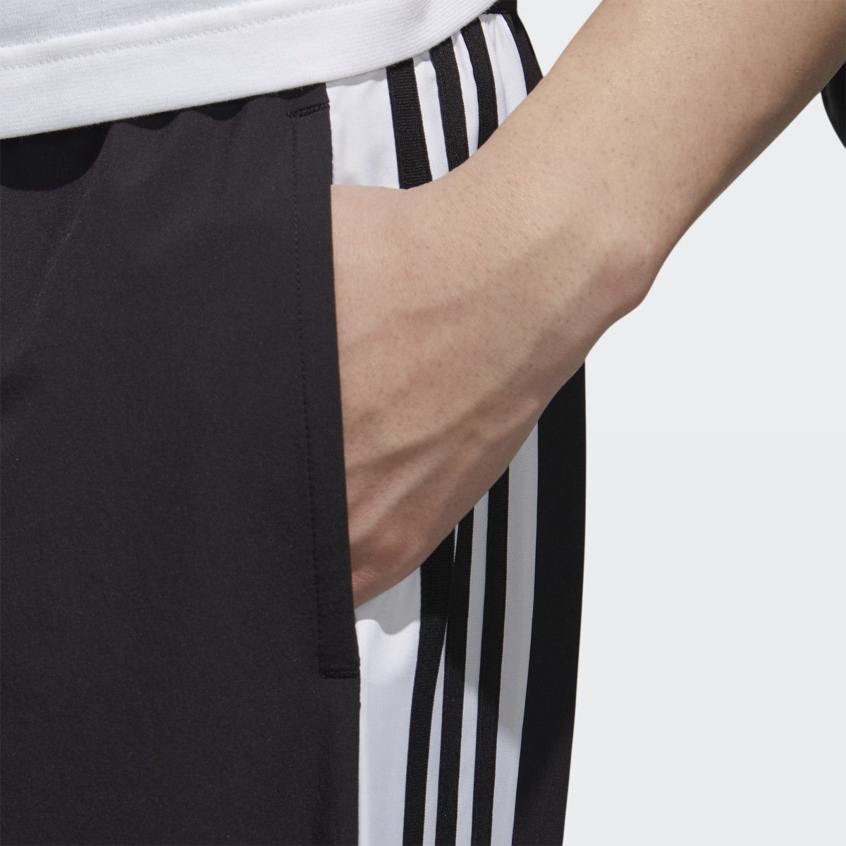 Quần Dài Thể Thao Nam Adidas M Ss Tcns Tp 2 GJ8759