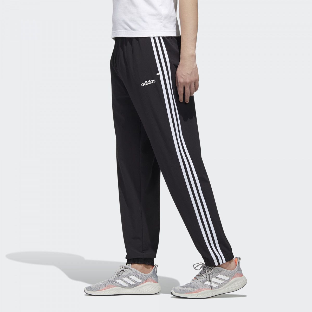 Quần Dài Thể Thao Nam Adidas M Esntl 3S Wvtp GJ8898