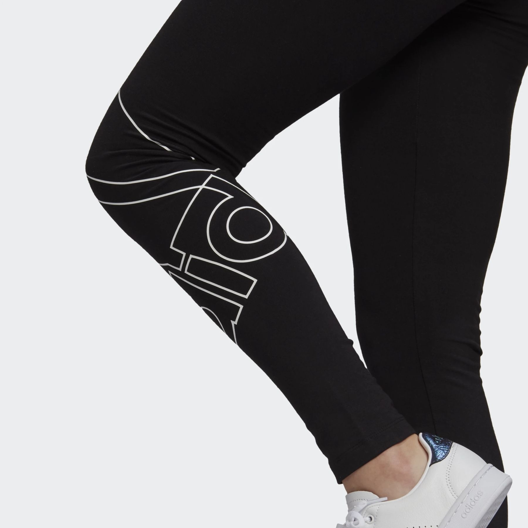 Quần Bó Thể Thao Nữ Adidas W Fav Q1 Leg GM5535