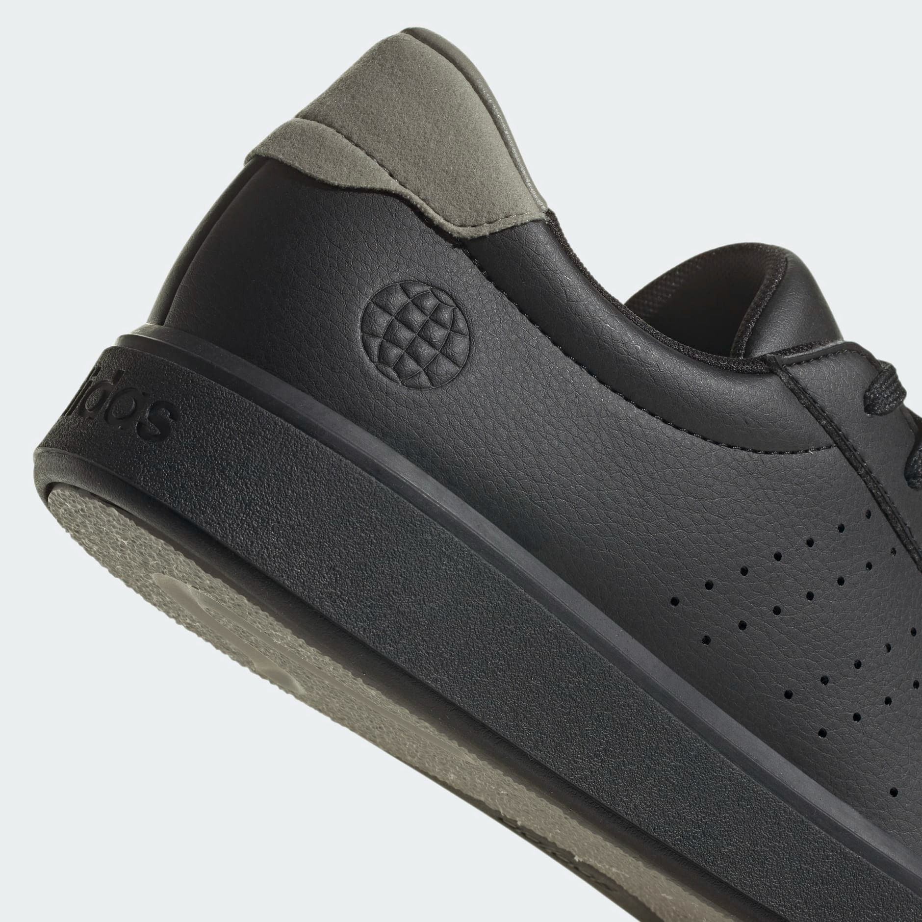 Giày Thể Thao Nam ADIDAS Nova Court H06235