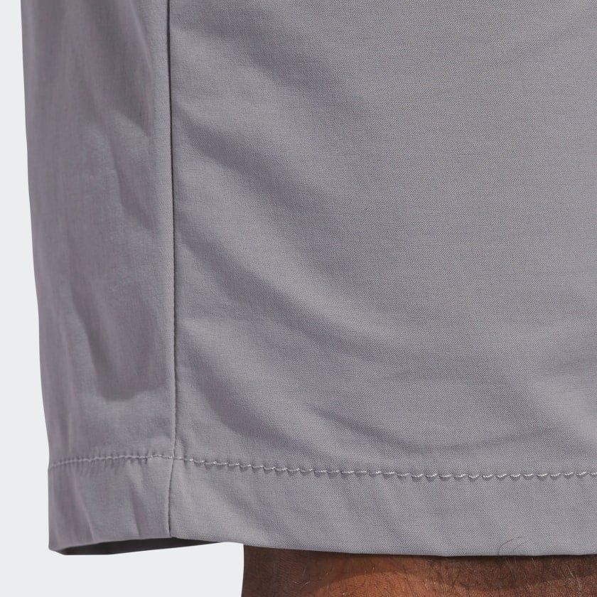 Quần Đùi Golf Nam ADIDAS Ult365 5 Pocket Shorts IK2988