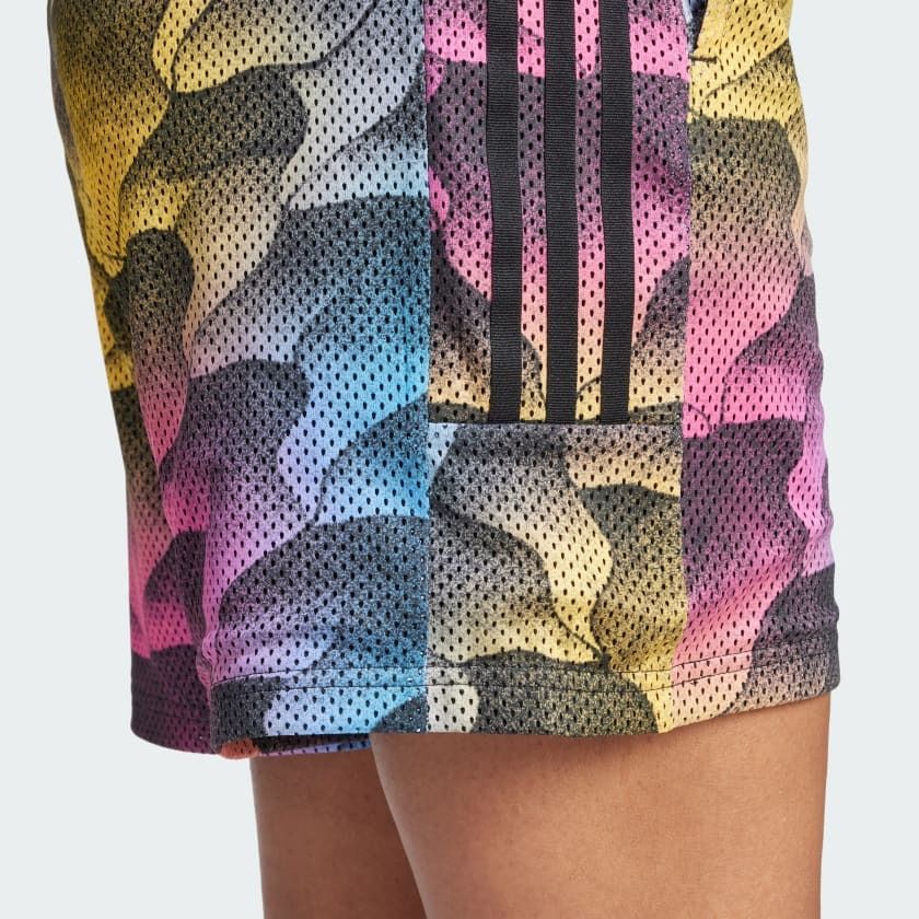 Quần Đùi Thể Thao Nữ ADIDAS W Tiro Q2 Sho IQ4813