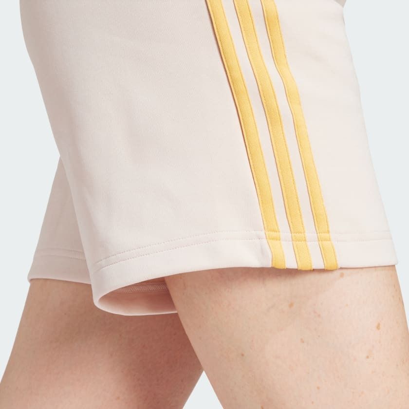 Quần Đùi Thể Thao Nữ ADIDAS W Fi 3S Short IS3675