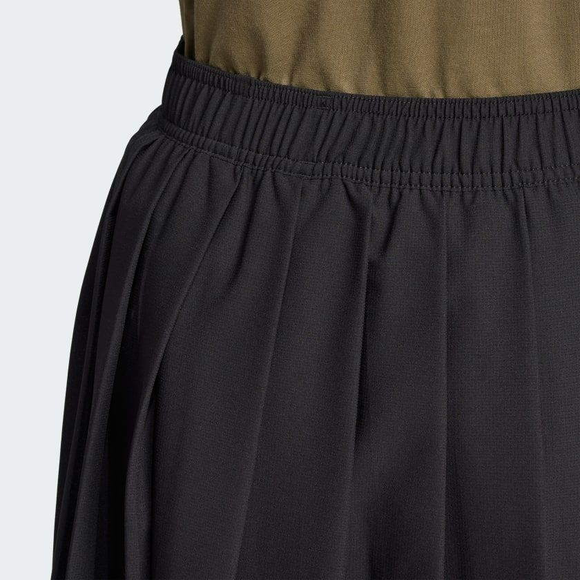 Quần Đùi Thể Thao Nữ ADIDAS W Tiro Q2 Skirt JG4100