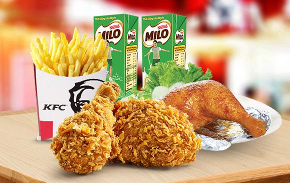 Combo 2 miếng gà giòn không cay + 1 miếng gà quay giấy bạc + Khoai tây múi cau (lớn) + 2Pepsi/2Milo (combo nhóm D)