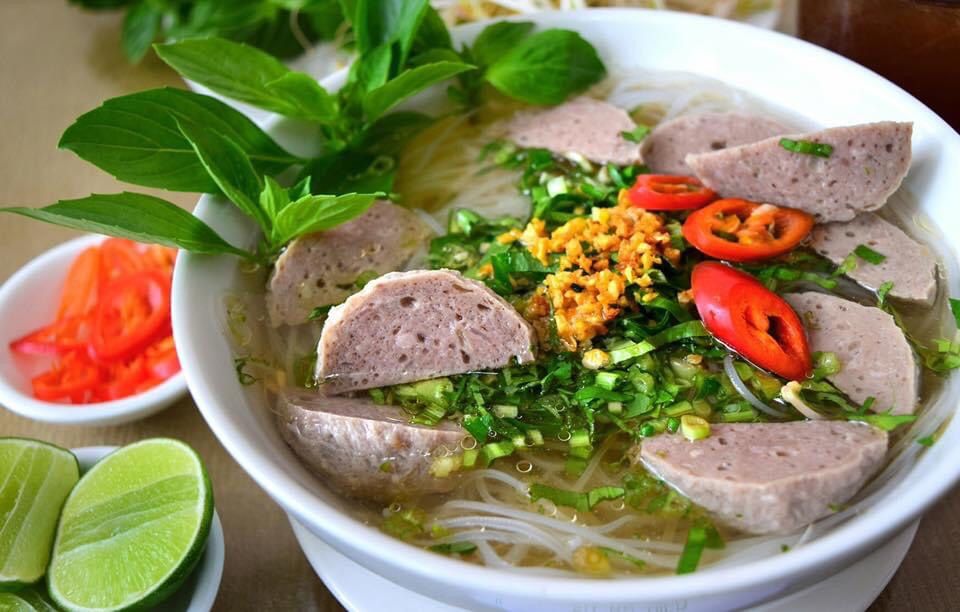 Hủ Tíu Bò Viên Nguyên Quán