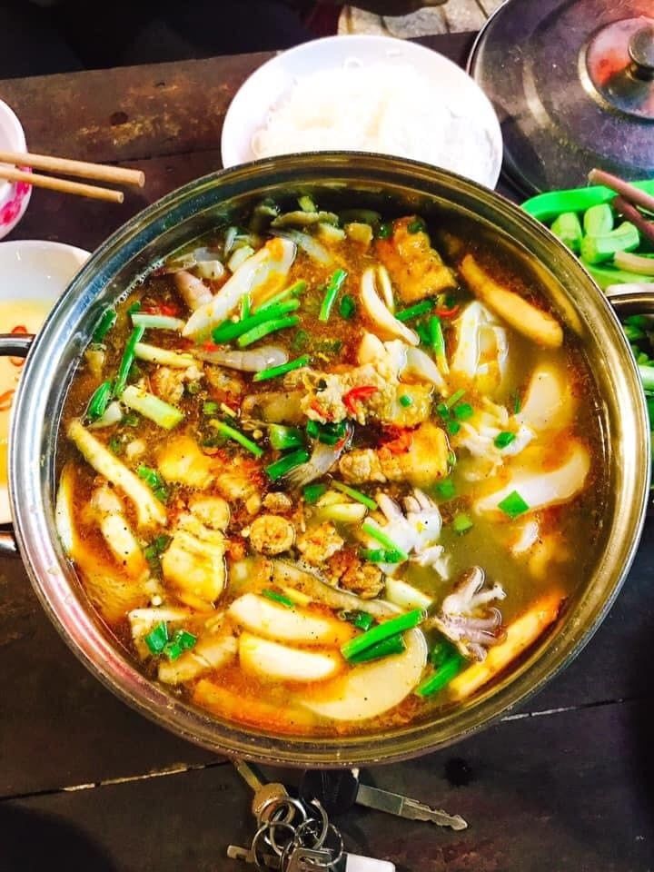 Lẩu Mắm - Ốc Ngày và Đêm