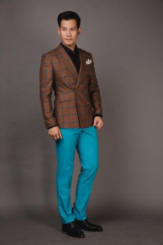 Áo Khoác Blazer Nam Caro Nâu Đất - Cổ Ve Xuôi - 6 Nút Cài Chòm - 25010-7