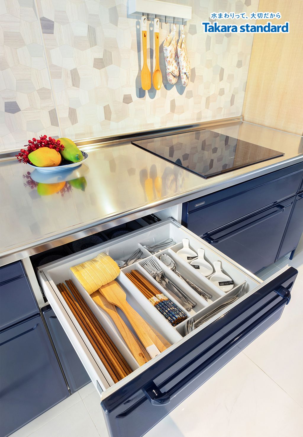 Hệ Tủ Bếp Nhật Bản Cao Cấp Edel Chữ I Màu ESN - Showroom Vạn Phúc