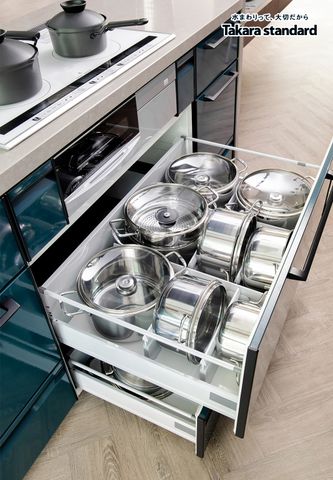 Hệ Tủ Bếp Nhật Bản Cao Cấp Treasia Chữ I Màu VSJ - Showroom Nguyễn Cơ Thạch