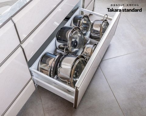 Hệ Tủ Bếp Nhật Bản Cao Cấp Lemure Chữ I Màu LRI - Nhà phố Quận 5