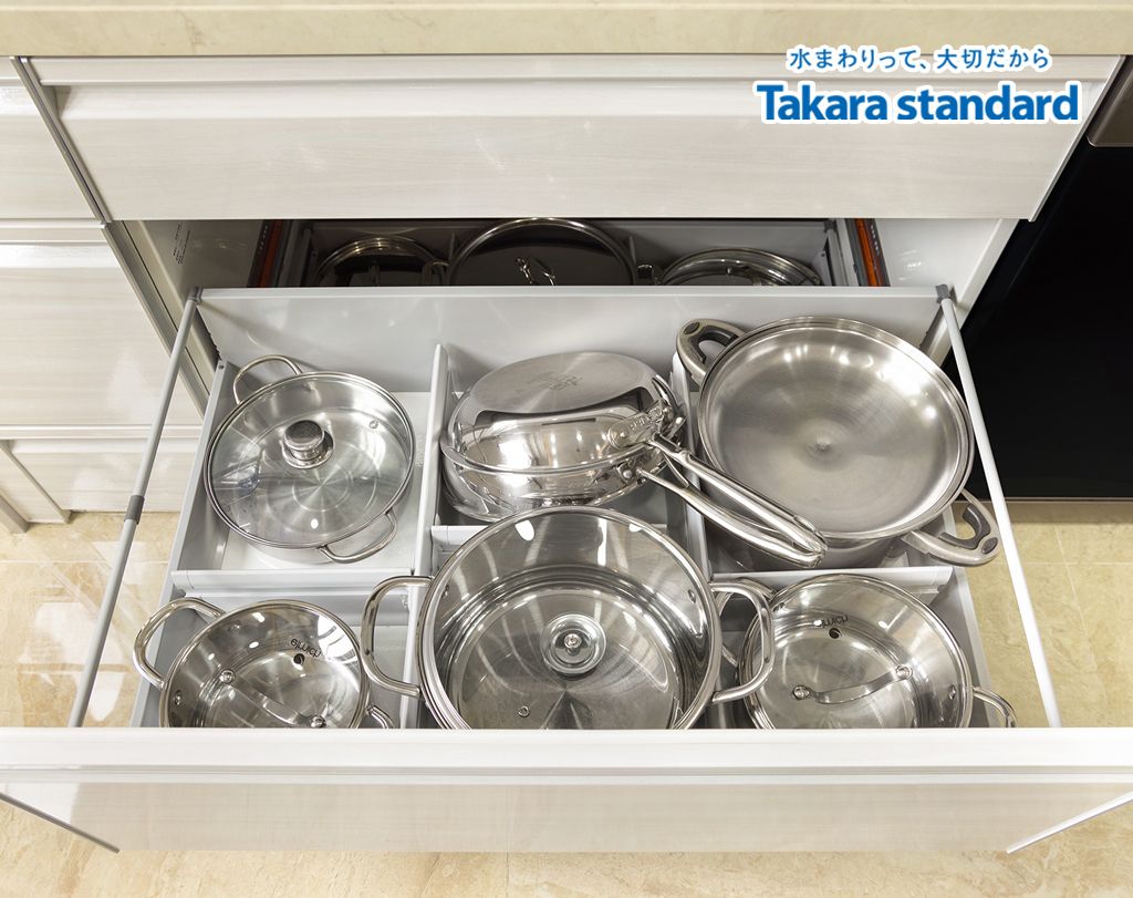Hệ Tủ Bếp Nhật Bản Treasia Cao Cấp Chữ L - Nhà Phố Quận 6
