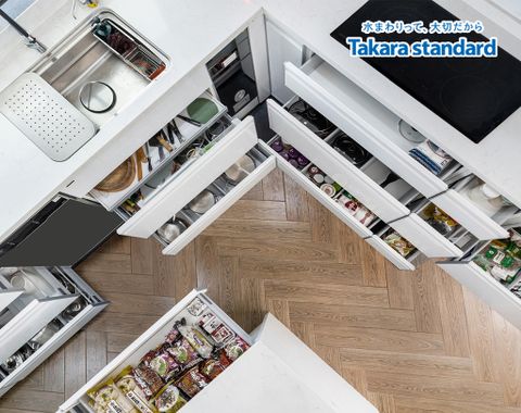 Hệ Tủ Bếp Nhật Bản Treasia Cao Cấp Chữ U - Nhà phố Bình Dương