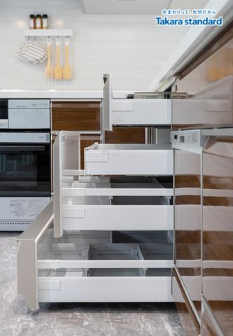 Hệ Tủ Bếp Lemure Cao Cấp Hình Chữ U Màu LGU - Nhà Phố Q11