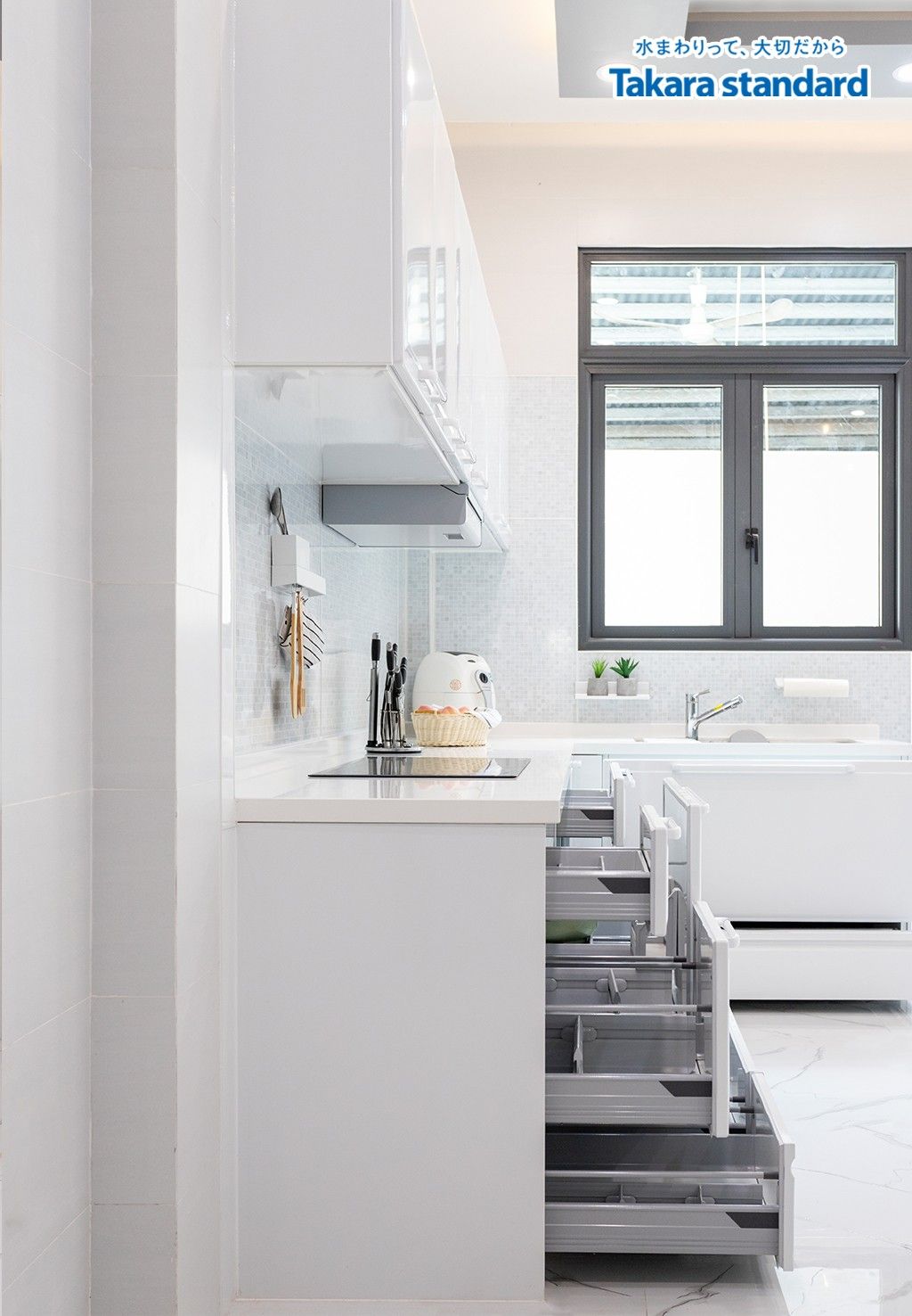 Nhà Phố Gò Vấp - Tủ Bếp Edel màu ESW