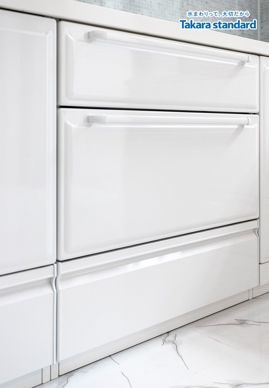 Nhà Phố Gò Vấp - Tủ Bếp Edel màu ESW