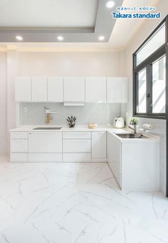 Hệ Tủ Bếp Cao Cấp Dòng Edel Chữ L Màu ESW - Nhà Phố Gò Vấp