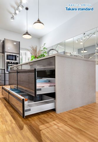 Hệ Tủ Bếp Cao Cấp Treasia Màu VTG - Showroom Takara standard