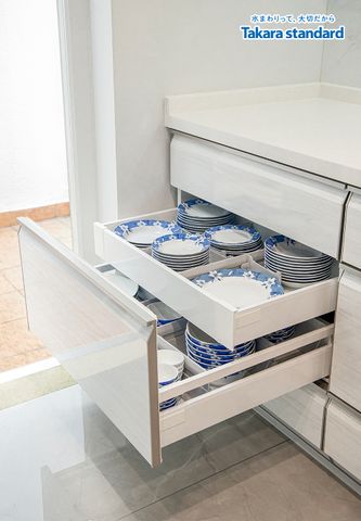 Hệ Tủ Bếp Lemure Chữ L Cao Cấp Màu LXW - Nhà Phố Quận 3