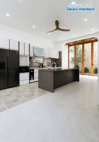 Hệ Tủ Bếp Treasia màu VWW - Nhà phố Đồng Nai