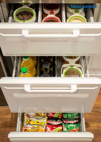 Hệ Tủ Bếp Edel Chữ I Màu ESW - Showroom Điện Biên Phủ