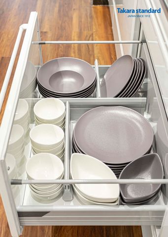 Hệ Tủ Bếp Edel Chữ I Màu ESW - Showroom Điện Biên Phủ